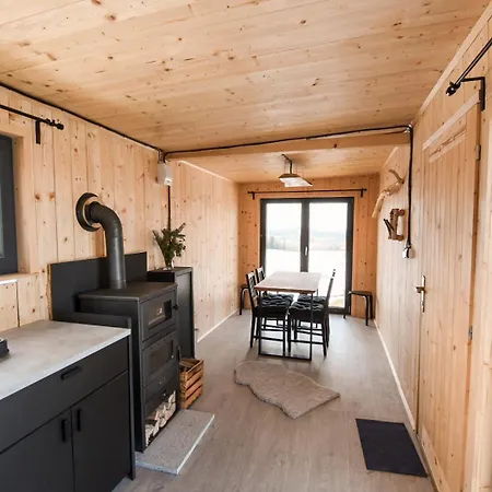 Maringotka Pod Smrkem Luxusní stan Nove Mesto pod Smrkem